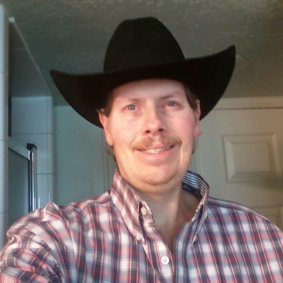 Meet your Posher, Mike - Picture 1 of 1